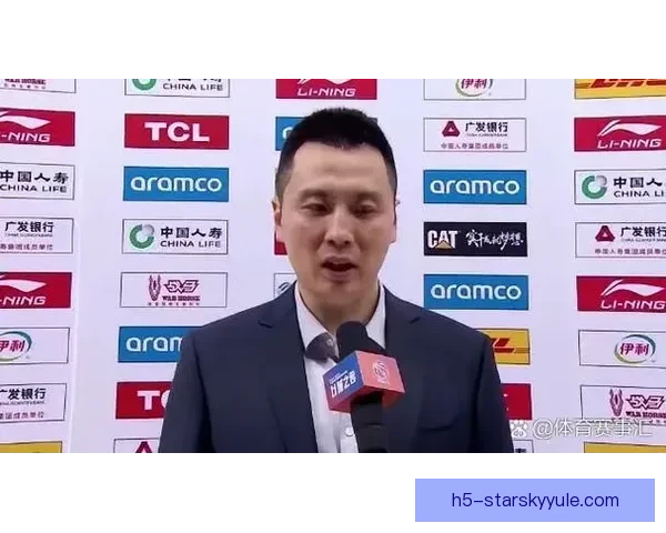 卢伟轻视王哲林洛夫顿冲内线